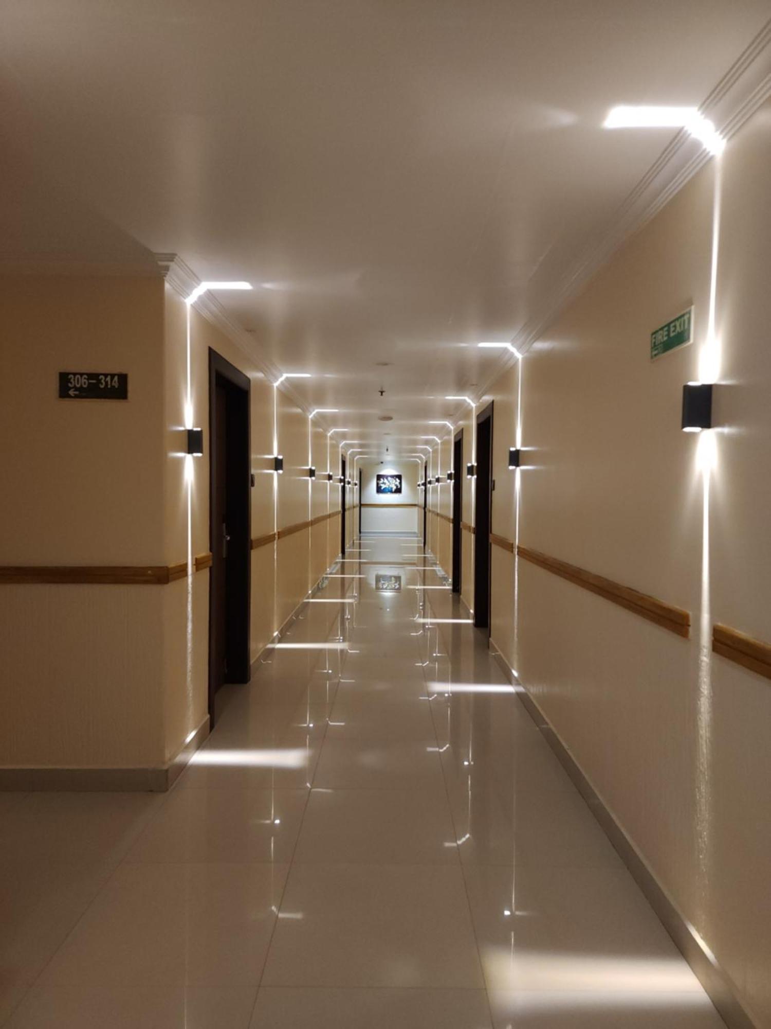 Hotel Arcadia Kottayam Buitenkant foto