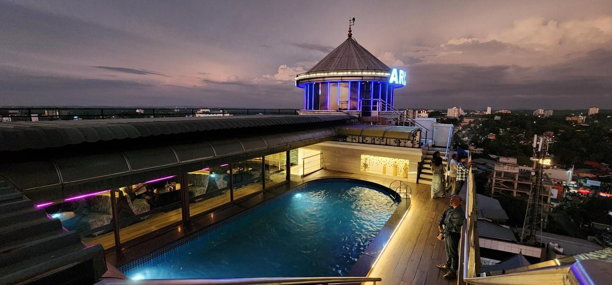 Hotel Arcadia Kottayam Buitenkant foto