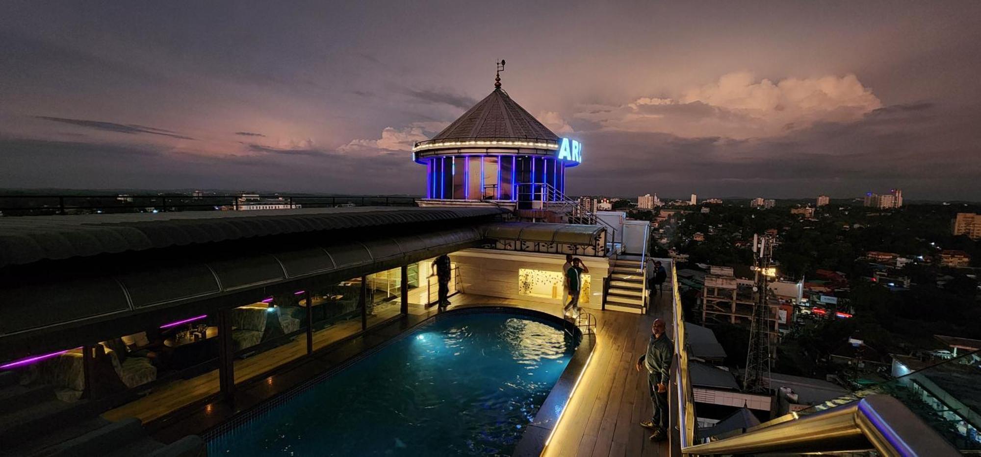 Hotel Arcadia Kottayam Buitenkant foto