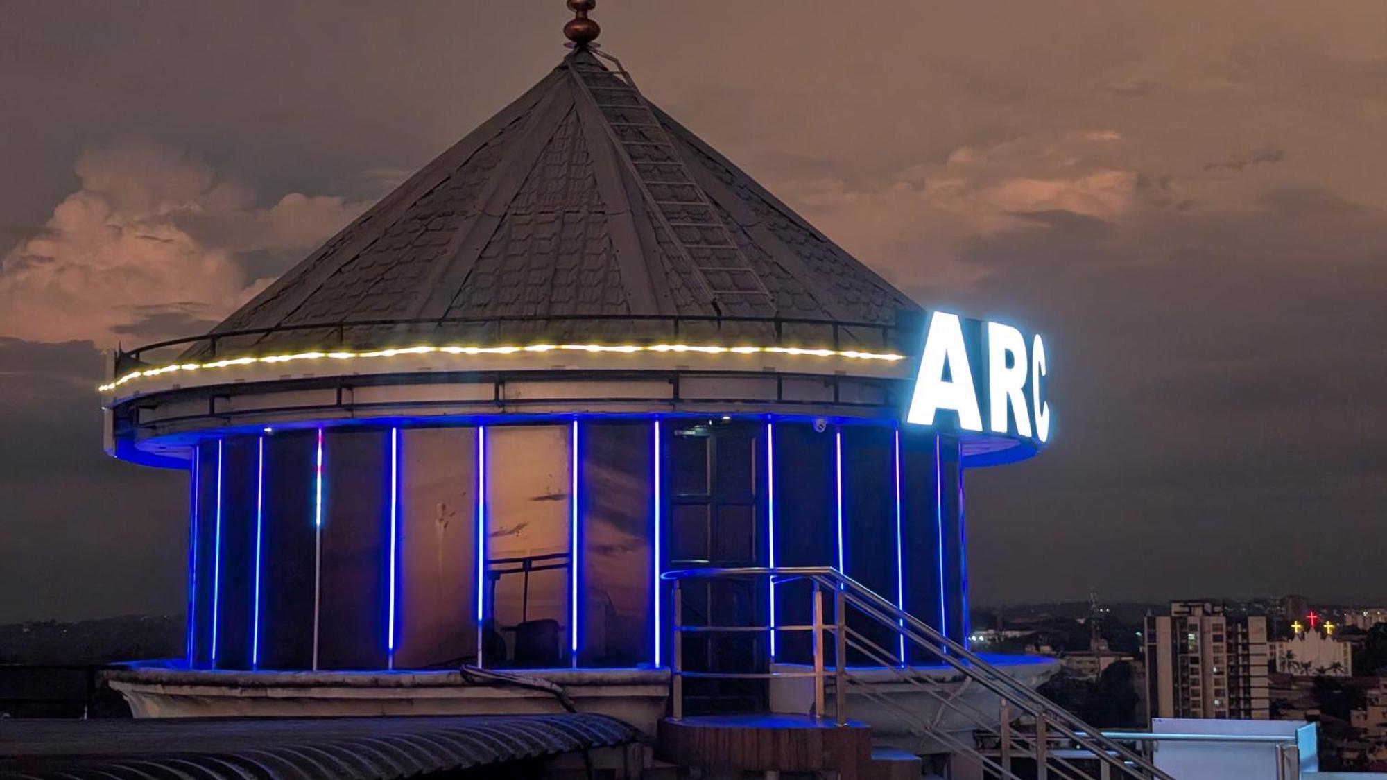 Hotel Arcadia Kottayam Buitenkant foto